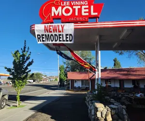 Photo 2 - Lee Vining Motel