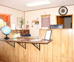 Photo 5 - Frontier Motel