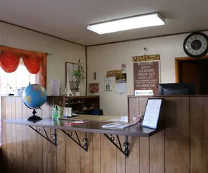 Photo 3 - Frontier Motel
