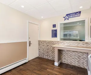 Photo 4 - Americas Best Value Inn Avenel Woodbridge