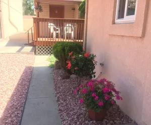 Photo 2 - Garden of the Gods Motel