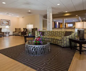 Photo 3 - Best Western Plus Havre Inn & Suites