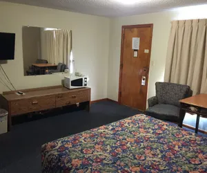 Photo 5 - Welch Motel