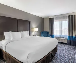 Photo 5 - Comfort Inn & Suites