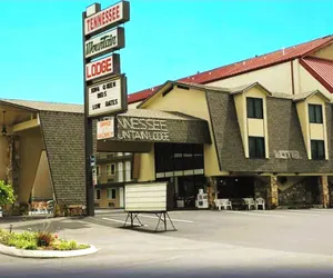 Photo 2 - Tennessee Mountain Lodge Riverside by OYO