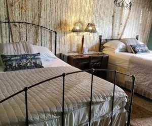 Photo 4 - Shamrock Cove Inn