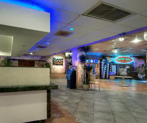 Photo 3 - Shalimar Hotel of Las Vegas
