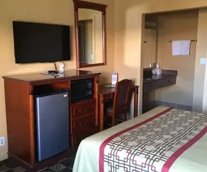 Photo 4 - National City Motel