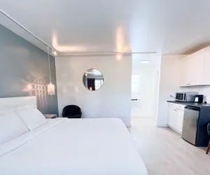 Photo 3 - North Beach Hotel
