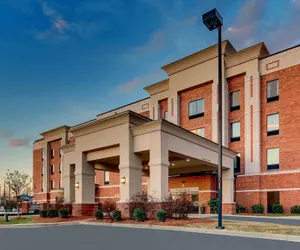 Photo 2 - Hampton Inn & Suites Hartsville