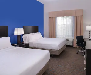 Photo 4 - Holiday Inn Express & Suites Bakersfield Airport, an IHG Hotel