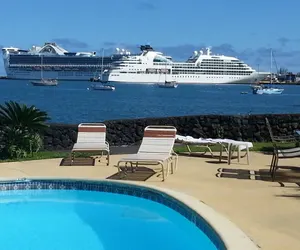 Photo 2 - Hilo Reeds Bay Hotel