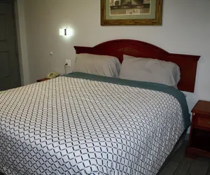 Photo 4 - Budget Inn Jonesboro