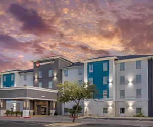Photo 2 - Best Western Plus Laredo Inn & Suites