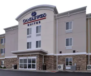 Photo 2 - Candlewood Suites MORGANTOWN-UNIV WEST VIRGINIA, an IHG Hotel