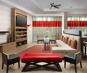 Photo 3 - Homewood Suites by Hilton Miami Downtown/Brickell
