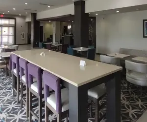 Photo 2 - Comfort Inn & Suites