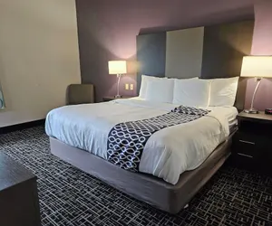 Photo 3 - Comfort Inn & Suites