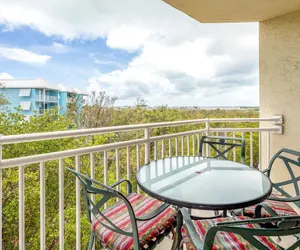 Photo 5 - Tortuga Suite Sparkling Pool Hot Tub