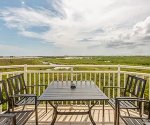 Photo 5 - The Grand Turk by Brightwild Sunset View Pool