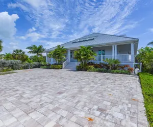 Photo 2 - Suncoast House by Brightwild Pool Boat Dock