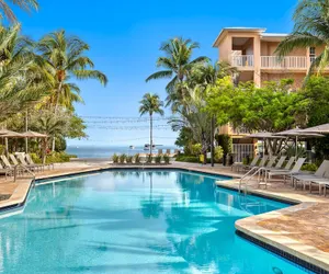 Photo 3 - Resort View 1BR Suite With Direct Pool Access