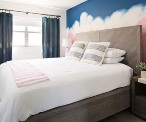 Photo 3 - New! Modern King Suite Steps to the Beach!