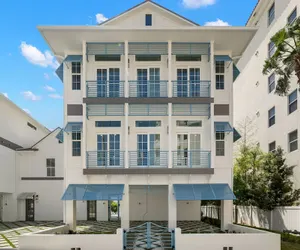 Photo 4 - The Akoya Pearl - 2 Beach Homes Steps From CWB