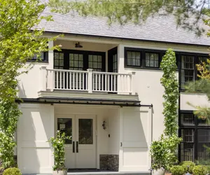Photo 3 - Luxurious 8 Bedroom Retreat With Pool East Hampton