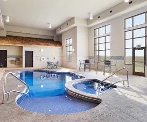 Photo 2 - ClubHouse Hotel & Suites - Rapid City