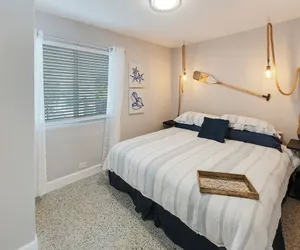 Photo 5 - 4BR 2BA Near Beach Perfect For Familes