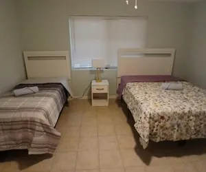 Photo 4 - 4BR 2BA Near Beach Perfect For Familes