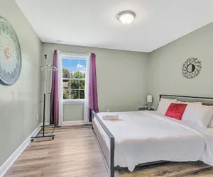 Photo 5 - Near Arsenal American Oasis 2 units