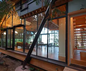 Photo 5 - Conner Glass Cabin by Boutique