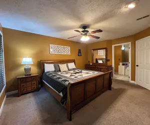 Photo 3 - Secluded Cabin for 10 in Chalet Village + Hot Tub!