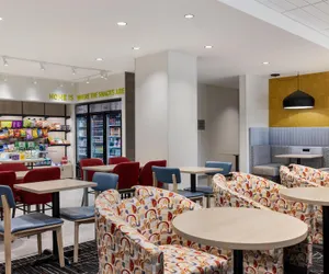 Photo 4 - Home2 Suites By Hilton Ames