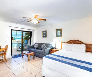 Photo 4 - Emerald Seas Deerfield Beach Club