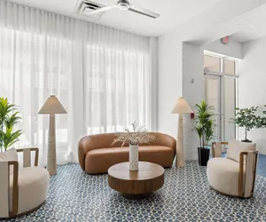 Photo 4 - Global Luxury Suites at The Variety