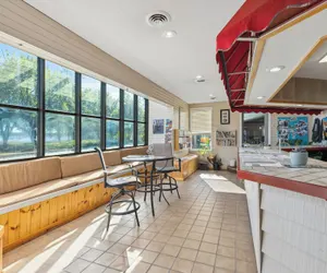 Photo 3 - North Beach Resort
