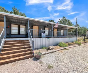 Photo 2 - Waterfront Lodge - 4 Bedroom Lodge by The Lodges at Fossil Creek