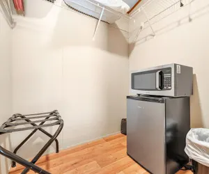 Photo 5 - Bohemian Rhapsody - 1 Bedroom Hotel Room by The Lodges at Fossil Creek