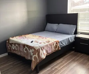 Photo 2 - NWK 457  ROOM 213-F