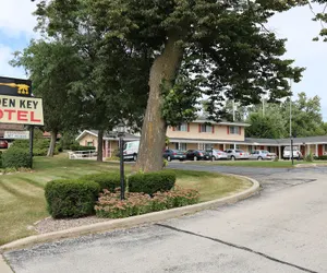 Photo 2 - Golden Key Motel