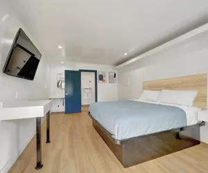 Photo 3 - Casablanca Inn