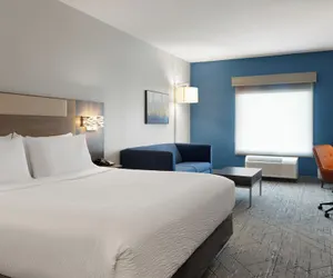 Photo 3 - Holiday Inn Express & Suites Meridian I 20 by IHG