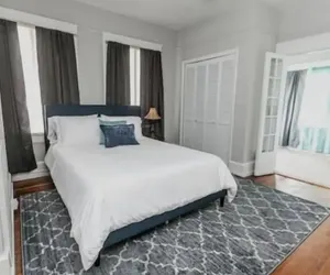 Photo 2 - Trendy Lakeview Craftsman