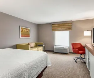 Photo 2 - Four Seasons Inn