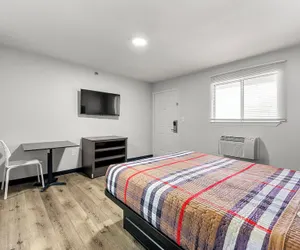 Photo 2 - Efficiency Lodge - Forest Park