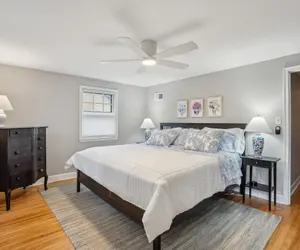 Photo 3 - The Mckinley House 3 Bedroom Condo