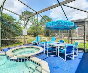 Photo 2 - Pudge Vacation Pool SPA Home Near Disney
